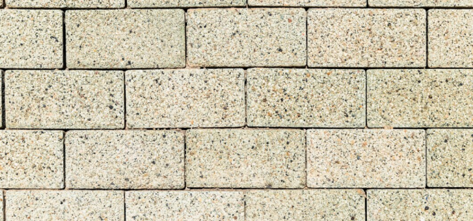 Curb Stone Prices Vary